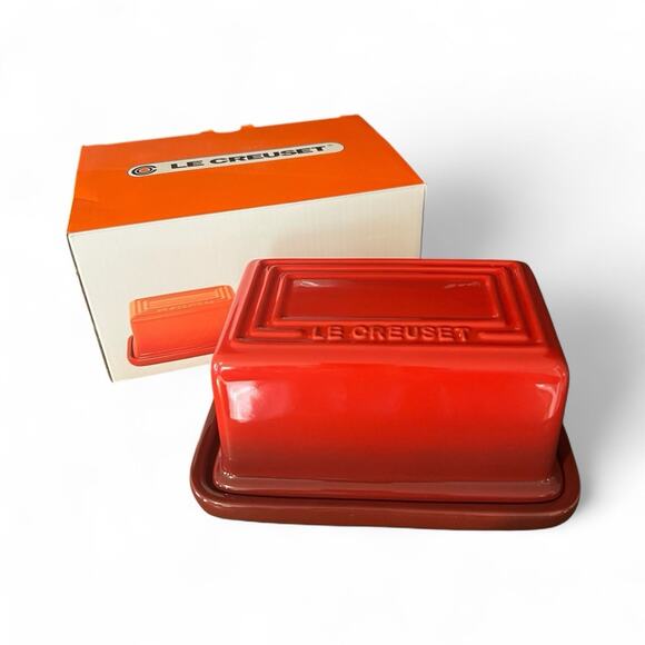 Le Creuset Butter Dish 19cm Cerise Cherry Red European Rectangle